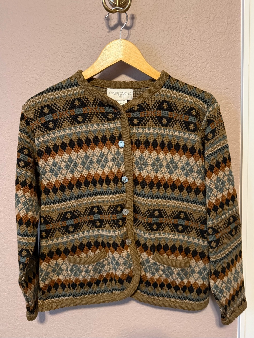Casual Corner Women’s Brown and Tan Patterned Cardigan Sweater